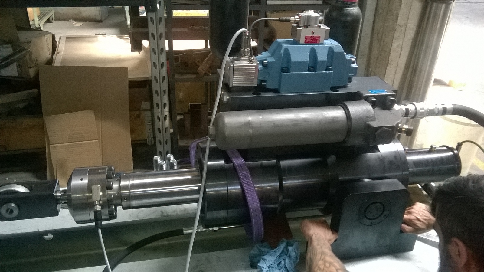 attacco con rotazione centrale - 200 kN