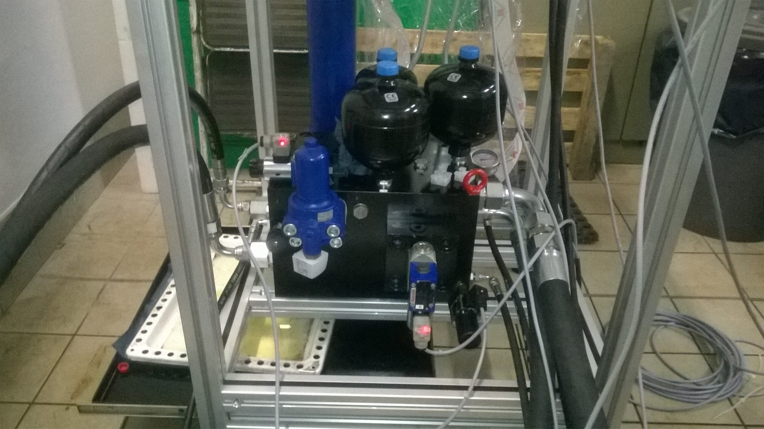 Manifold_4